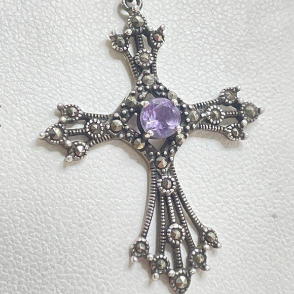 925 Sterling Silver Amethyst Marcasite Cross Box Chain Necklace Religious Gift - Picture 1 of 5
